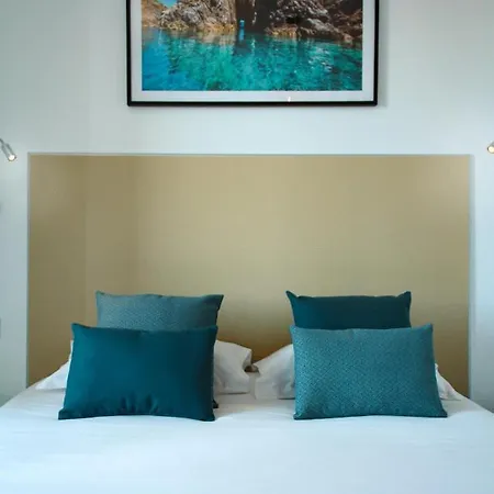 Hotell L'isolella 3*